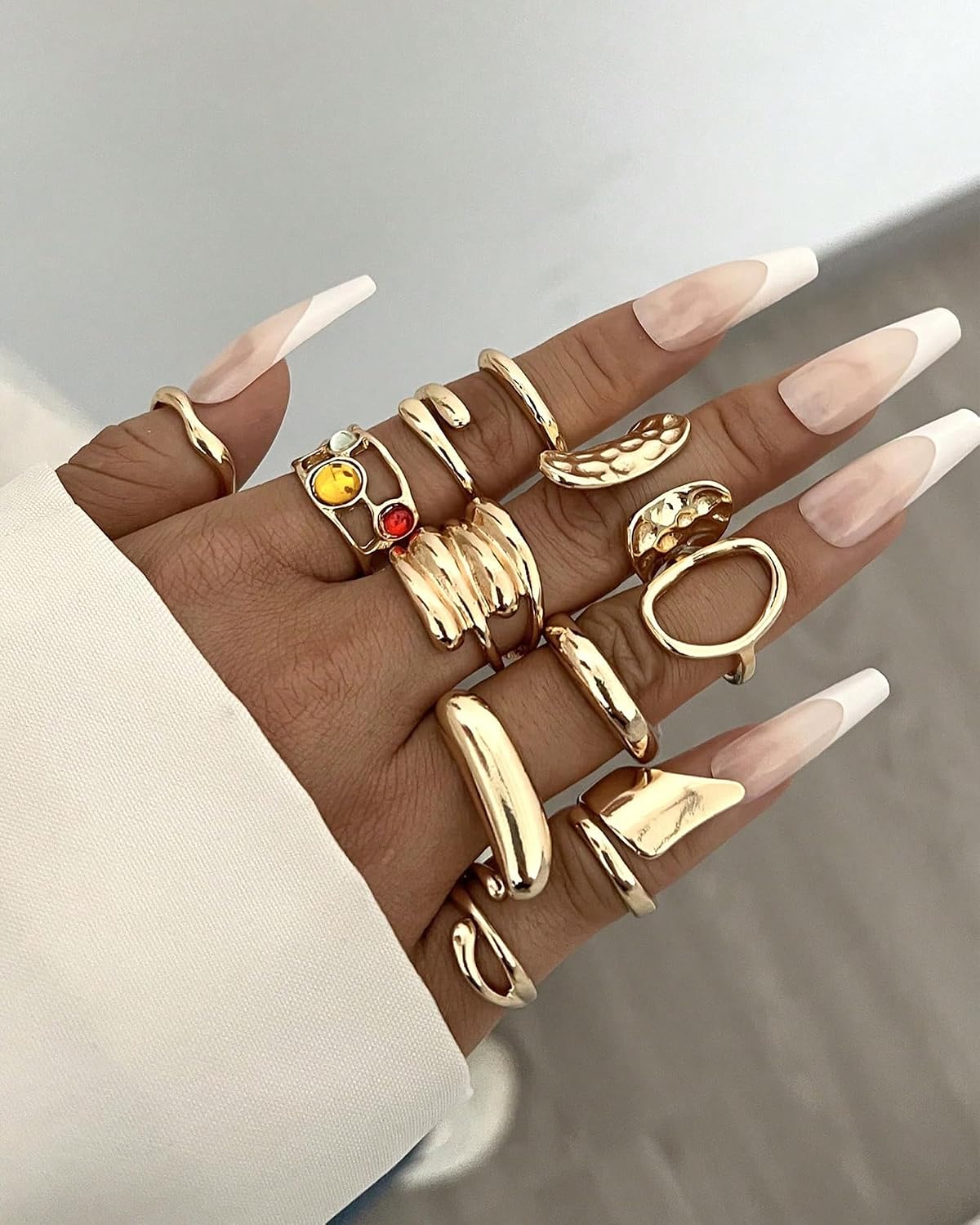 YEEZII 20 Pcs Gold Ring Set for Women, Chunky Statement Flower Finger Midi Rings, Big Boho Stacking Rings Pack Trendy Stuff Jewelry Gift
