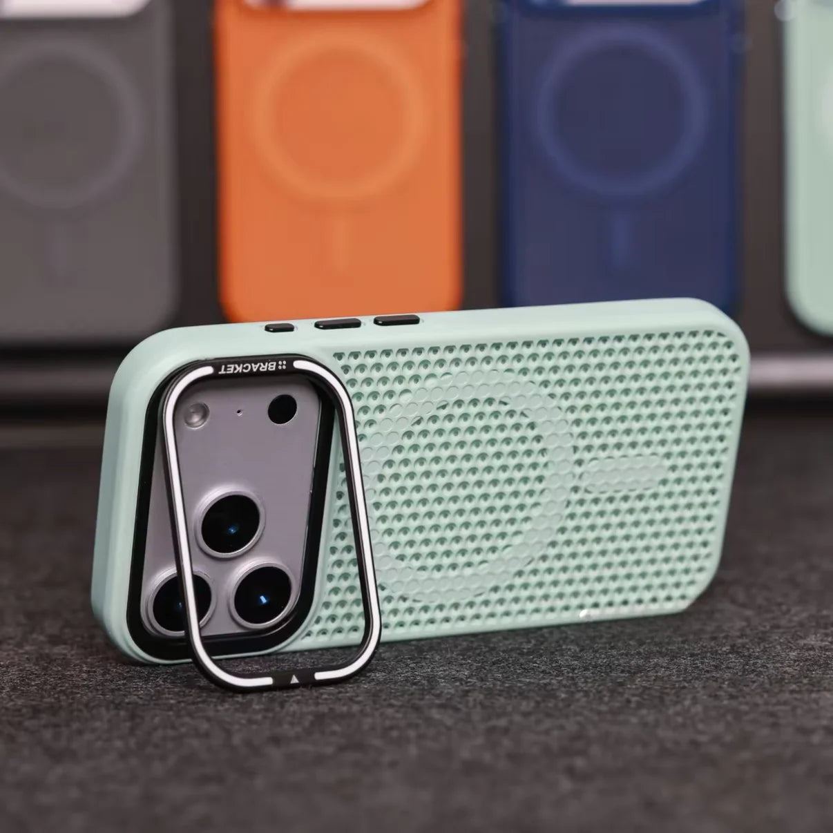 Grid Mesh Cooling Cases for Magsafe Case for iPhone 17 Pro Max 15 14 16 Plus 12 11 13 Pro Air Alloy Lens Bracket Cover